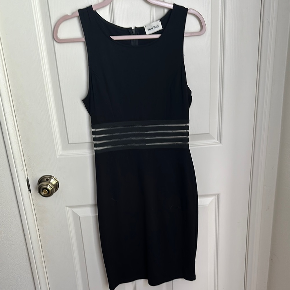Black Sleeveless Dress